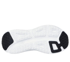 Slip-ins: Max Cushioning Endeavour - Hallandale