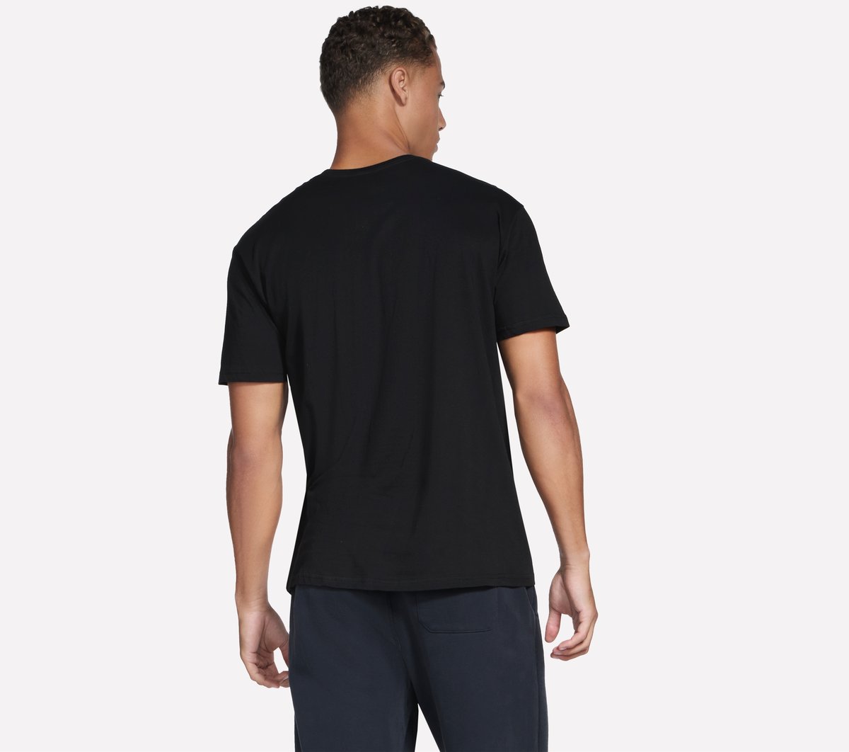 Basketball: Josh Tee