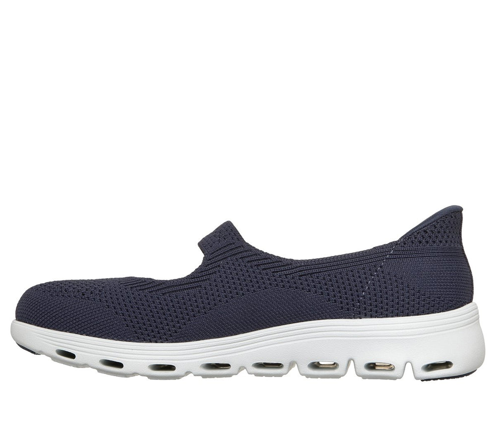 Slip-ins: Glide-Step Serene - Atta Girl
