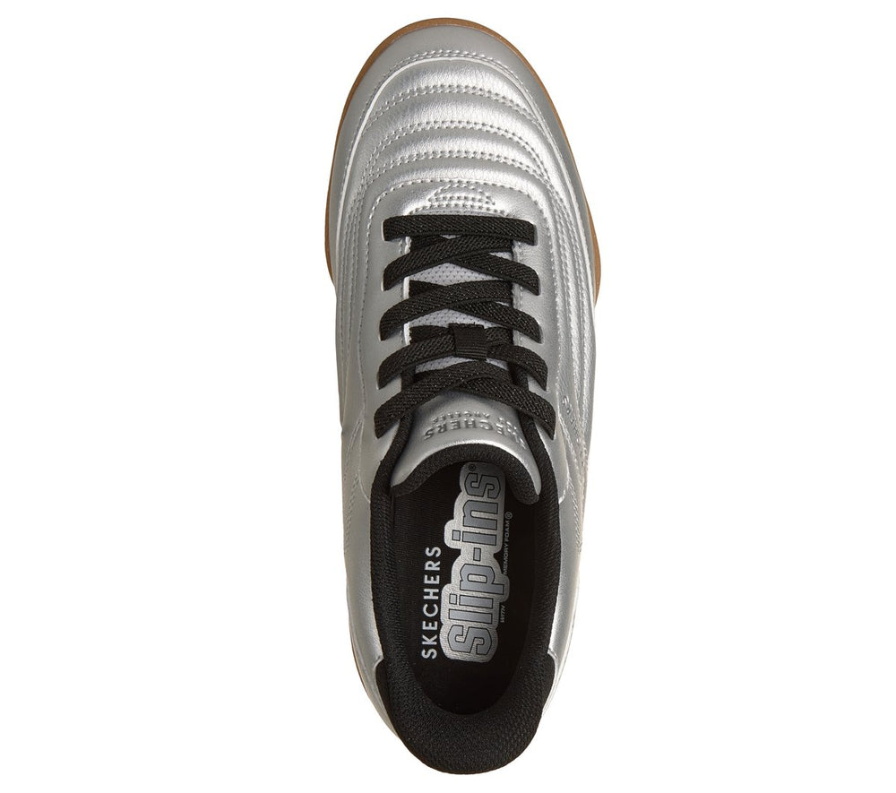 Slip-ins: Zinger Evo - Off Tha Pitch