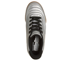 Slip-ins: Zinger Evo - Off Tha Pitch