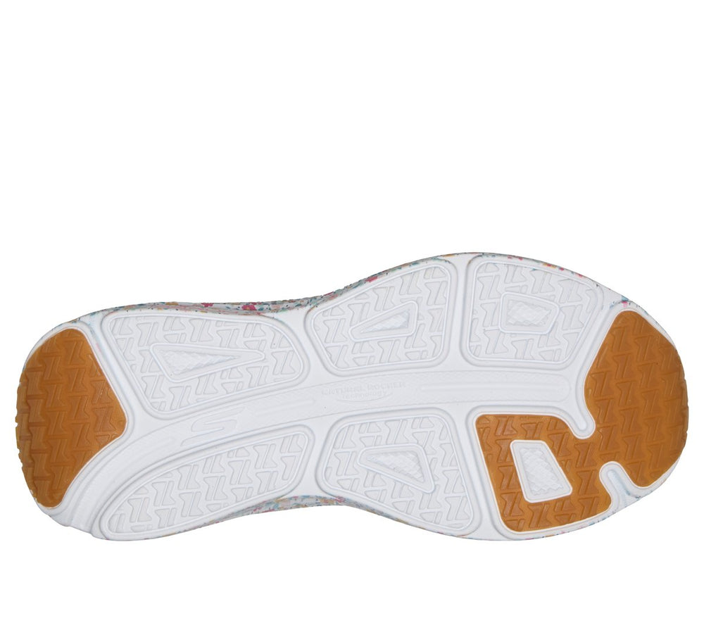 Slip-ins: Max Cushioning Endeavour - Dabney