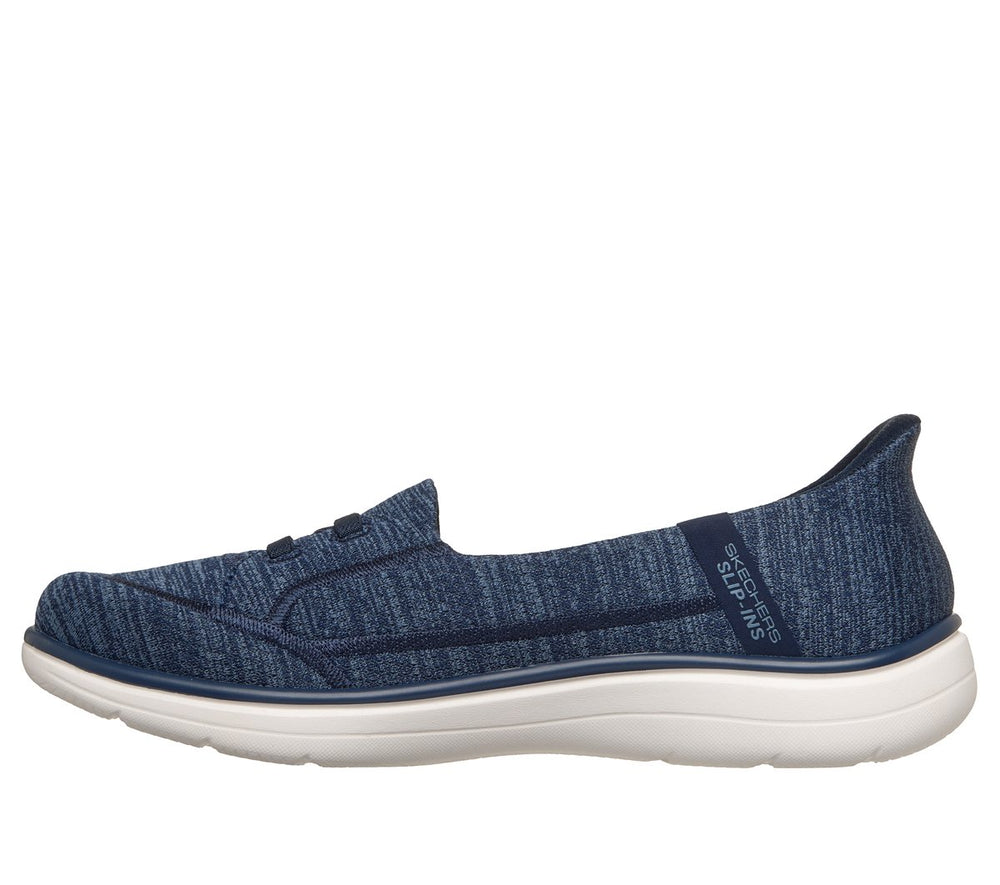 Slip-ins: On-The-GO Flex Radiant - Dreaming