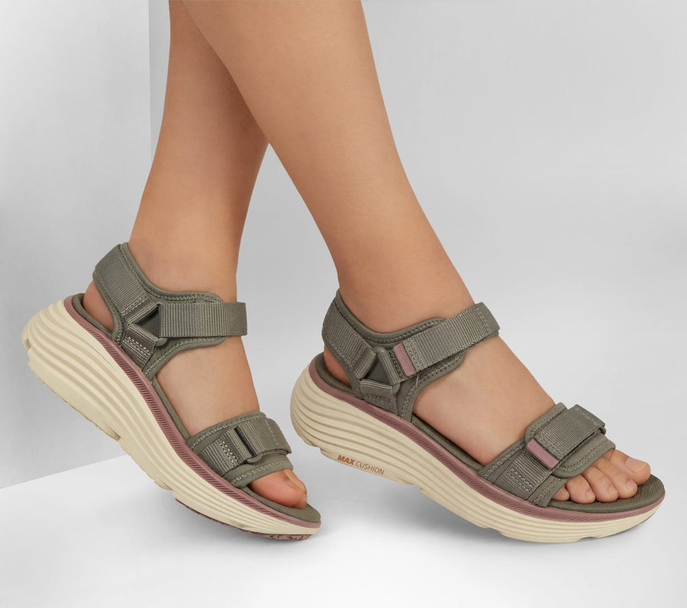 Max Cushioning Endeavour Sandal - Miranda