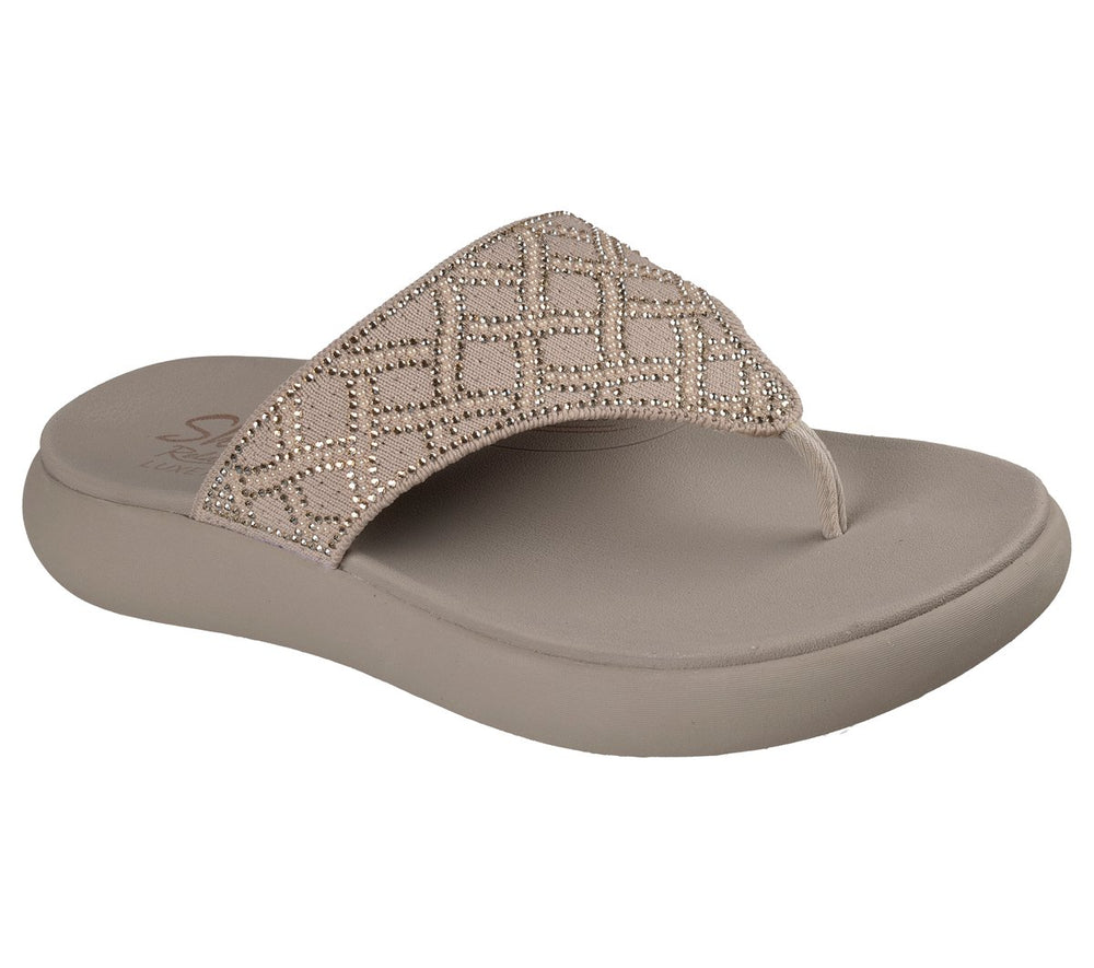 Relaxed Fit: Asana Luxe - Keep Dazzling