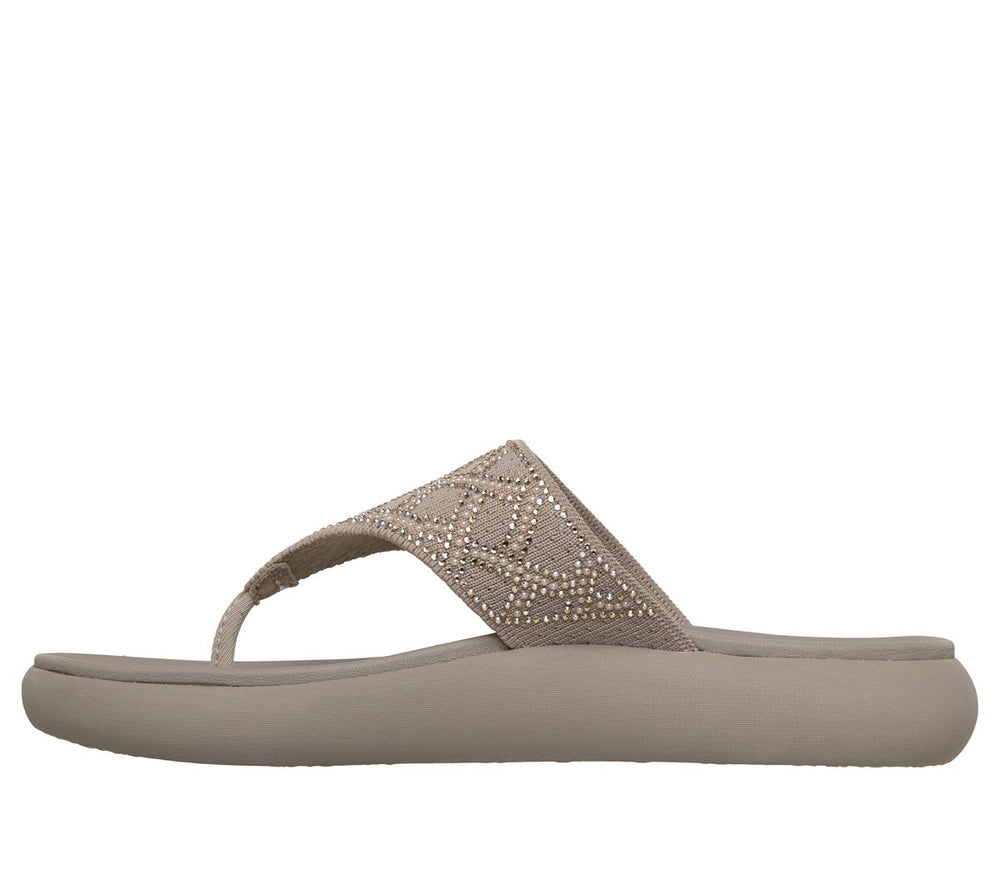 Relaxed Fit: Asana Luxe - Keep Dazzling