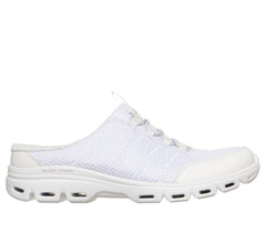 Relaxed Fit: Glide-Step Comfort