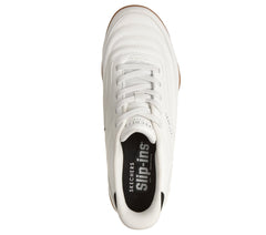 Slip-ins: Zinger Evo - Off Tha Pitch