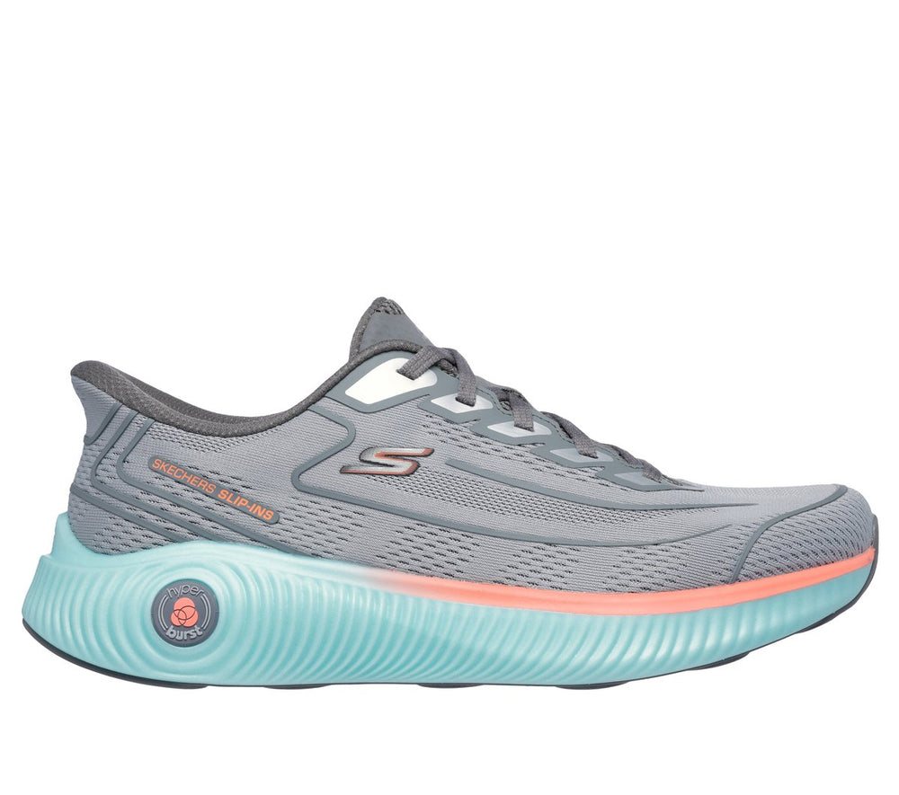 Slip-ins: Arch Fit GO RUN Anywhere - Ember