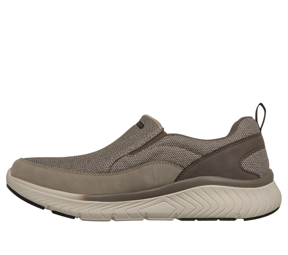 Relaxed Fit: Arch Fit Crosser - Virgil